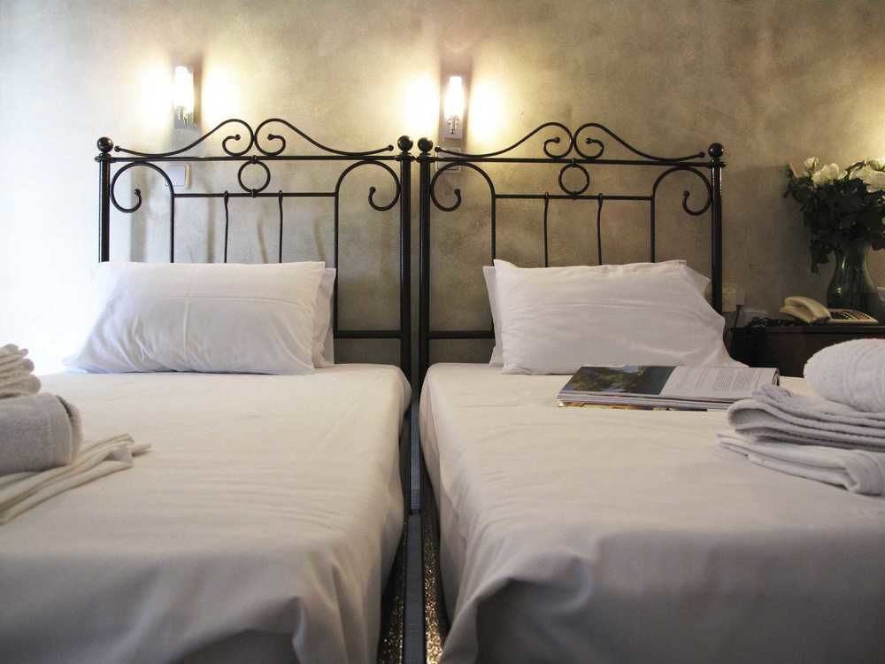Hotel Azur Kriopigi Ngoại thất bức ảnh